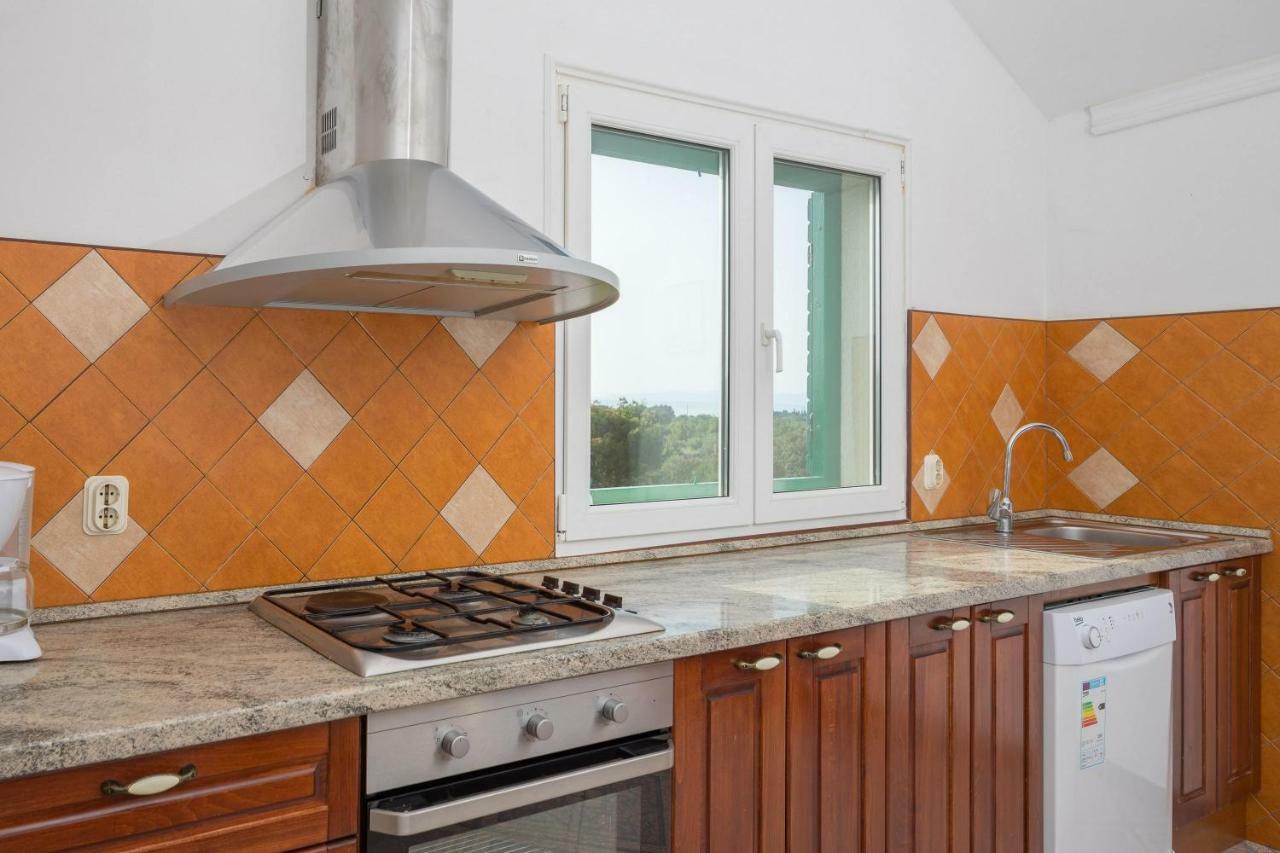 Apartments Dalmatinska Kuca Milna  Dış mekan fotoğraf